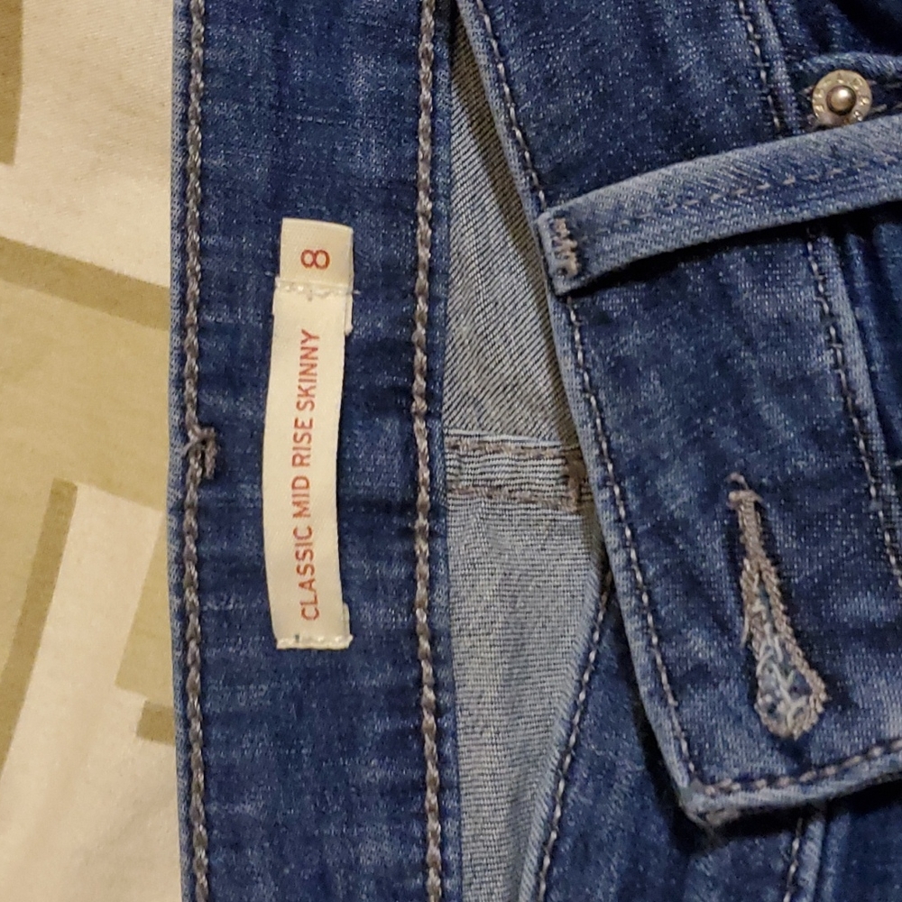 Ladies levi jeans